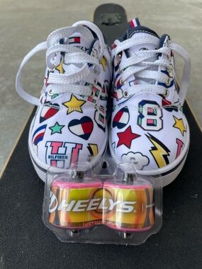 Tommy Hilfiger White Sneakers with Multi-Color Icon Print - Kids size 1